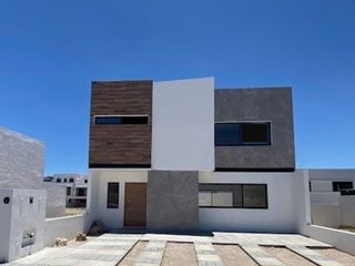 Casas en Venta en Juriquilla, Grand Juriquilla, 3 Recamaras, Roof Garden, 4 Baño