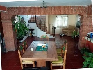 VENTA RENTA CASA EN JURIQUILLA, QUERÉTARO