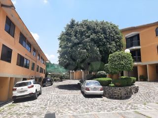 Casa en condominio en venta en Santa María Tepepan