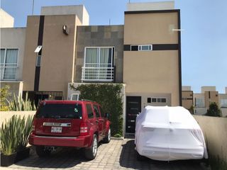 Casa a la venta en San Pedro Totoltepec Toluca ZG 24-3574