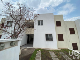 Casa en venta en Anillo Vial Fray Junipero Serra Privalia Ambienta Santiago Queretaro, Queretaro