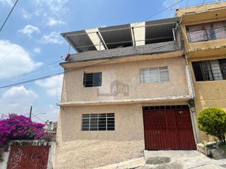Casa sola en venta en Los Cuartos (San Rafael Chamapa I), Naucalpan de Juárez, México