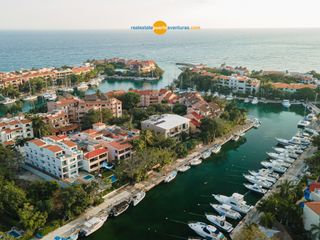 Departamento de 2 Recámaras Frente a la Marina- Puerto Aventuras