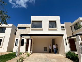 Casa en venta  Mérida Yucatán, Privada Cumbres Novonorte Cholul