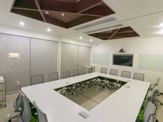 SALA DE JUNTAS EQUIPADA EN AGUASCALIENTES - 10 Y 20 PERSONAS
