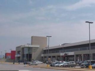 Local comercial en renta en Av. Abraham Lincoln en Monterrey
