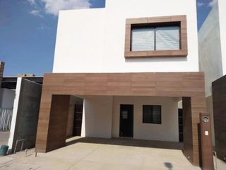 Casa en Venta en Puerta de Hierro