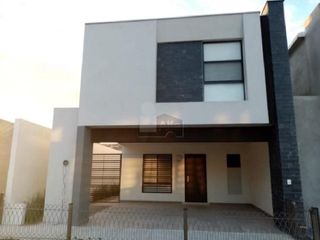 Casa en venta en Dominio Cumbres, García, Nuevo León