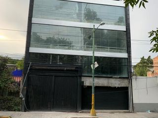 Se Renta Oficina de 100 m2 Muy Cerca de División del Norte y Tlalpan, Edificio.
