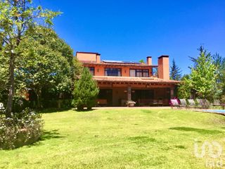 Encanto en Huasca de Ocampo: Casa Residencial en Venta