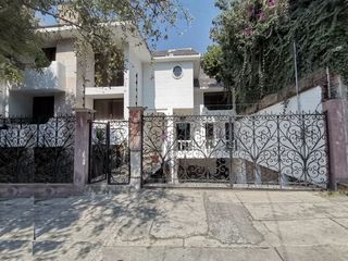 CASA EN VENTA, SATELITE