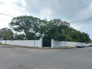 Terreno en esquina en venta, dentro de la ciudad, García Ginerés, Mérida, Yucatá
