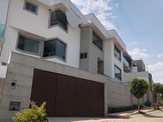 Casa nueva en  Lomas Verdes 6a Secc.