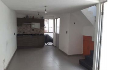 VENDO CASA EN QRO  EXHACIENDA SANTANITA