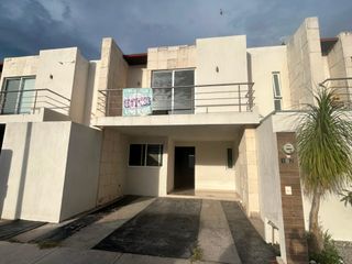 Casa en venta ubicada en Residencial Punta del Cielo