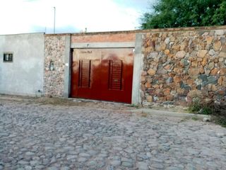 CASA EN VENTA EN TEQUISQUI APAN