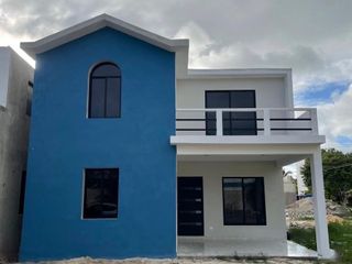 Casa de 4 Recámaras y Piscina a 450mts de la Playa en Chicxulub Puerto, Yucatán