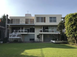 CASA en Venta en PEDREGAL