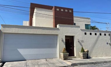 Casa en venta en San Nicolás, Cuauhtemoc