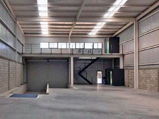 ATTA Microparque Industrial, 450 m2 - Altura mínima de 8 metros