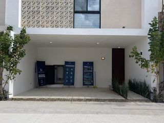 Casa smart en venta en privada de Cholul Mérida Yucatán
