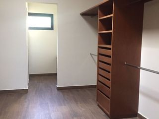 VENTA DE RESIDENCIA LA JOYA