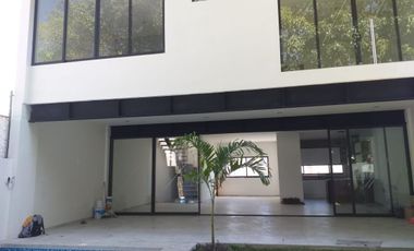 Casa en Fraccionamiento en Vista Hermosa Cuernavaca - AMR-560-Fr