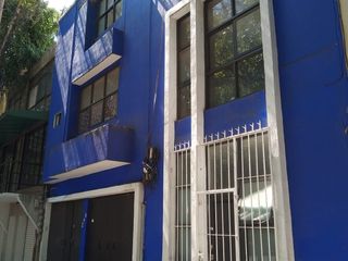 AVENIDA THIERS # 240 DEPTO PB COL. ANZURES