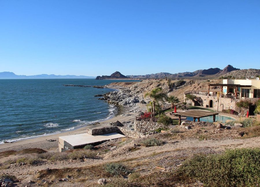 Lote residencial a orilla de playa en Kino Bay Estates