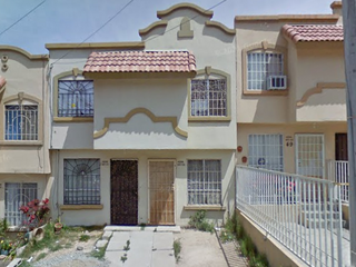 Casa en Remate Bancario en  Del sauce, Recidencial del Bosque, Tijuana, BC. (65% debajo de su valor comercial, solo recursos propios, unica oportunidad) -