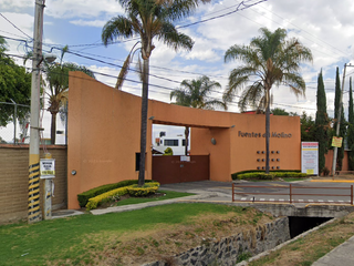 Casa en venta en Fracc. Fuentes del molino, Cuautlancingo, Puebla., ¡Compra directamente con los Bancos!