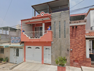 Casa en venta en la Colonia Jardines del Pedregal, Tuxtla Gutierréz, Chiapas.