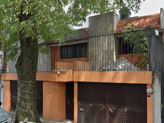 Casa en remate bancario en Cerro de San Andrés 71, Campestre Churubusco, Coyoacán