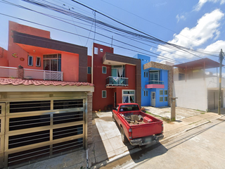 Casa en venta en Col. Punta del mar, Coatzacoalcos, Veracruz., ¡Compra directamente con los Bancos!