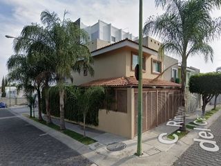 Casas en Venta en Real de Valdepeñas, Zapopan | LAMUDI