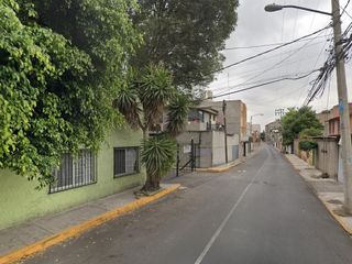 Casa en Col. Valle escondido, Tlalpan, Ciudad de México., ¡Compra directa con el Banco, no se aceptan créditos!