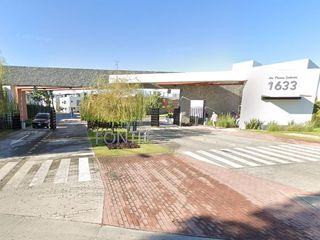 REMATO AMPLIA CASA EN UNA DE LAS MEJORES ZONAS DE ZAPOPAN, JALISCO!!