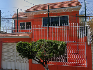 Casa en Venta en Jardines de Morelos, C.P.55070 Municipio Ecatepec de Morelos EDOMEX