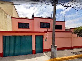 Casa en venta en Pueblo San Juan Ixtacala, Tlalnepantla de Baz, Méx-
