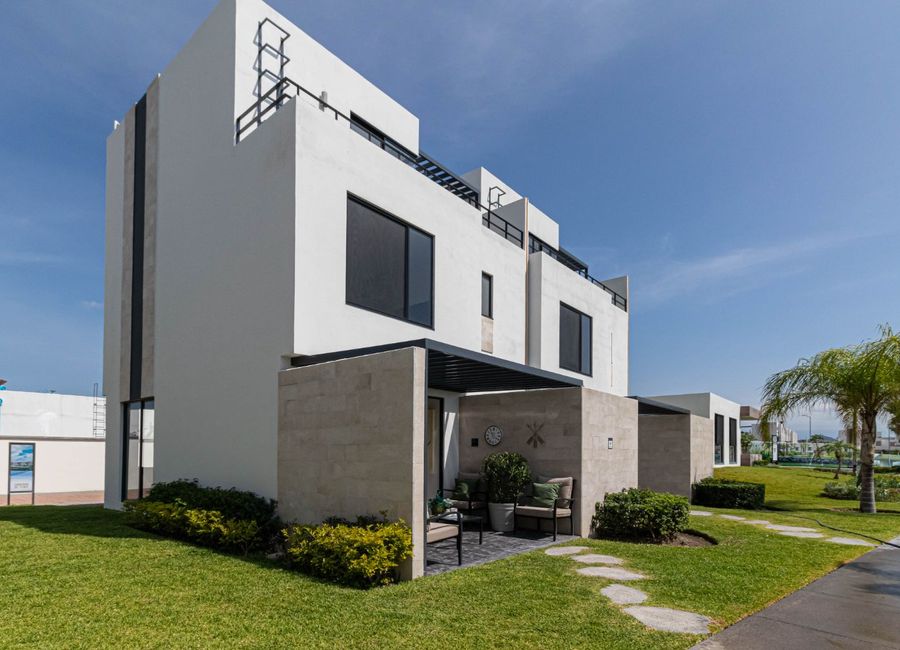 CASA EN VENTA AL SUR DE CUERNAVACA CON 3 RECAMARAS Y ALBERCA | Lamudi ...