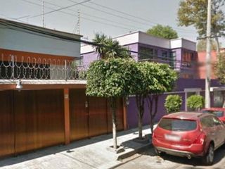 ¡¡¡ HERMOSA ¡¡¡Casa de remate en Coyoacán