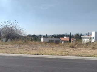 TERRENO EN VENTA EN LOMAS