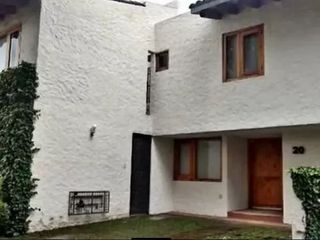 Casa en venta en  Av. José María Castorena