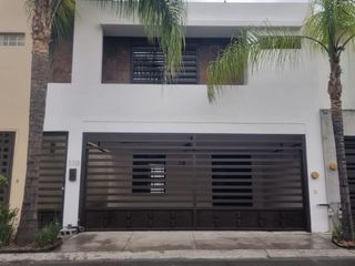 Casa en Renta Paseo de Cumbres  Monterrey Nuevo León.