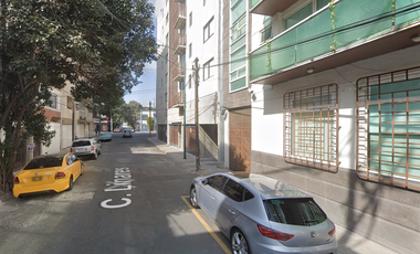 C. Linares, Roma Sur, 06760 Ciudad de México, CDMX, México. Departamento en remate bancario. Oportunidad única de inversión. no créditos.