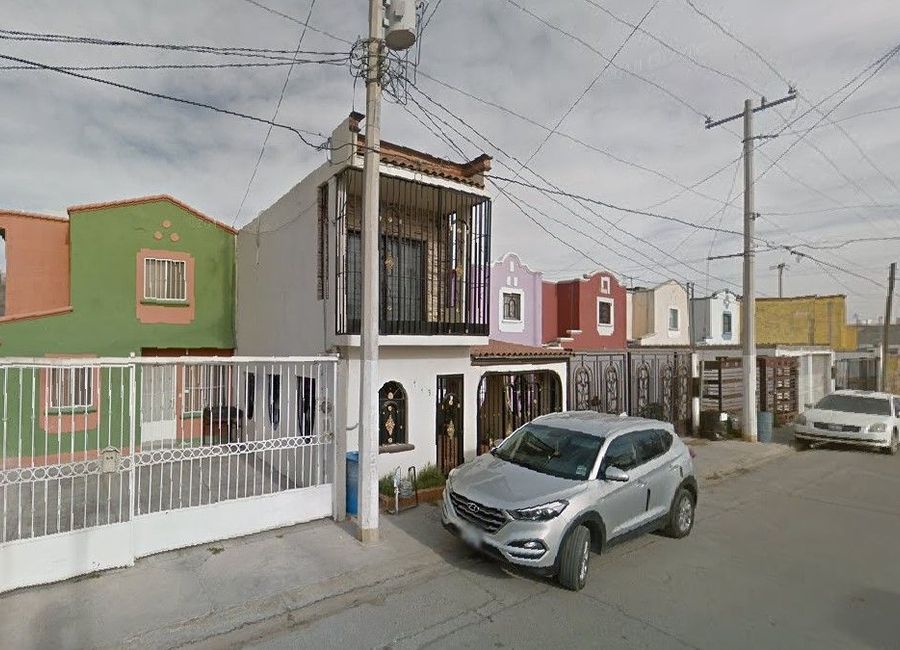 VENTA DE CASA EN COL. COLONIAL, CIUDAD JUÁREZ, CHIHUAHUA