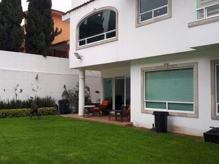 Casa en Venta en Lomas de Valle Escondido, Edo. de Méx.