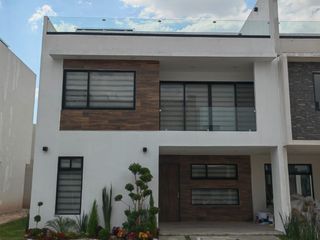 Casa en venta en Gema Residencial Pachuca 4 Habitaciones