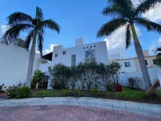 casa en venta en FRACC. VILLAMARINO Quintana roo