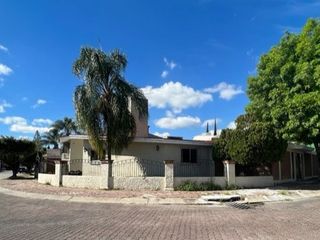 Casa en Venta , ciudad Bugambilias, primera sección